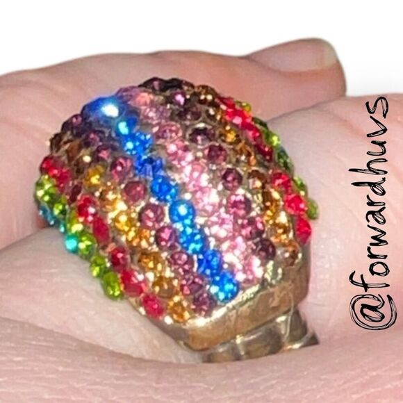 Bundle Sale 3 for $15 | Multicolor Beaded Stretch Ring - Fair to Good Condition - Picture 3 of 7